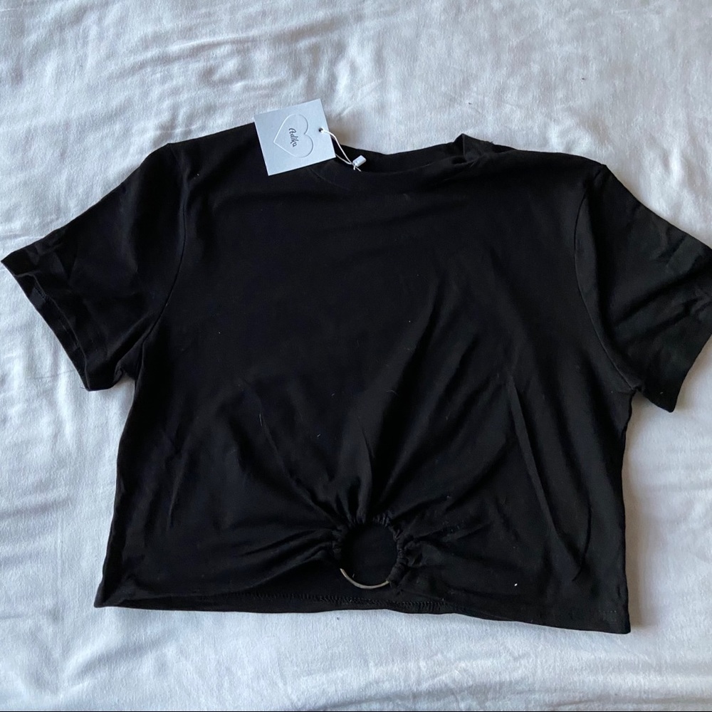 Adika Ringo Crop Top - Picture 2 of 4